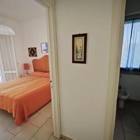 Διαμέρισμα R04/a - Trilocale In Centro Con Posto Auto *