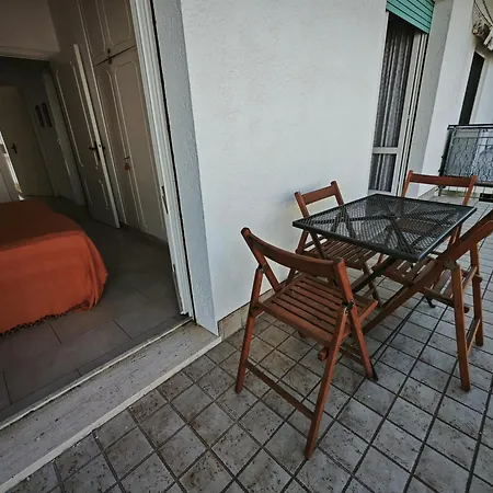 R04/a - Trilocale In Centro Con Posto Auto Marcelli